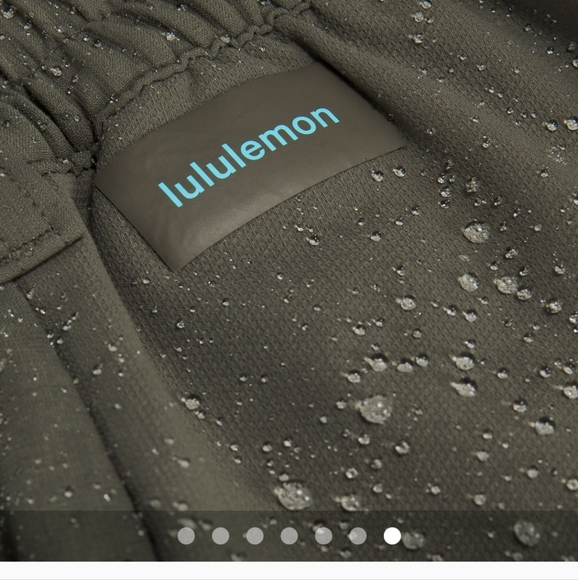 Size 30 Men's lululemon pants - Picture 4 of 11